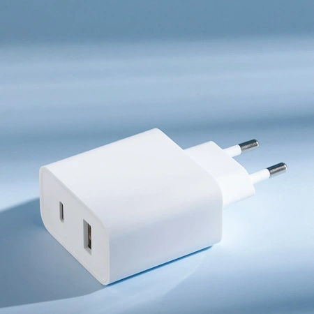 XIAOMI ŁADOWARKA SIECIOWA DO TELEFONÓW USB-A USB-C 33W PD TRAVEL CHARGER