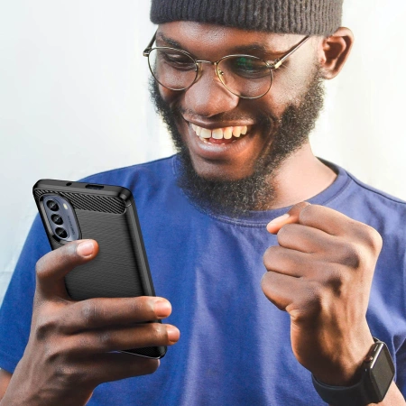 HURTEL CARBON CASE ETUI DO MOTOROLA MOTO G62 5G ELASTYCZNY SILIKONOWY