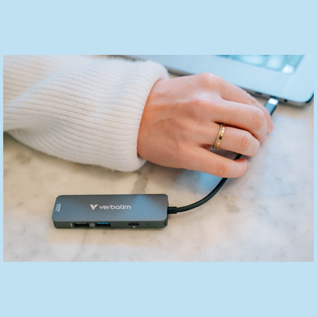 VERBATIM HUB USB-C 3.2 DO TELEFONÓW Z HDMI ALUMINIOWA PRZEJŚCIÓWKA 32155