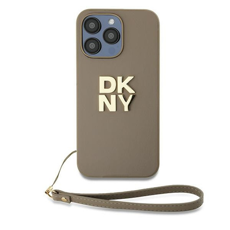 DKNY ETUI HARDCASE DO IPHONE 15 PRO MAX 6.7 Z METALOWYM LOGO I RĘKAWKIEM