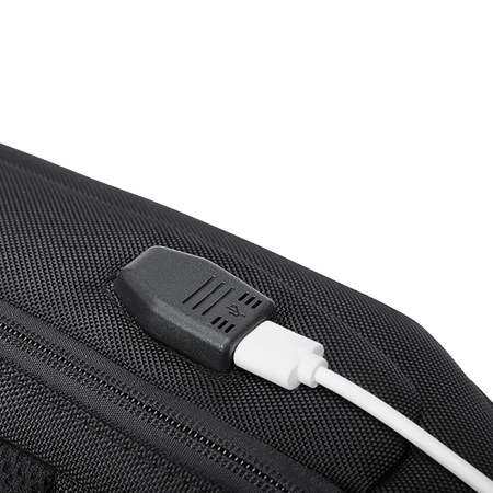 WOZINSKY PLECAK MIEJSKI PREMIUM DO LAPTOPA Z SYSTEMEM ANTYKRADZIEŻOWYM USB
