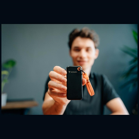 Dysk Zewnętrzny Verbatim Pocket SSD 2TB - brelok do kluczy z kablem USB-C 3.2 gen.2 czarno-pomarańczowy/black-orange 32197