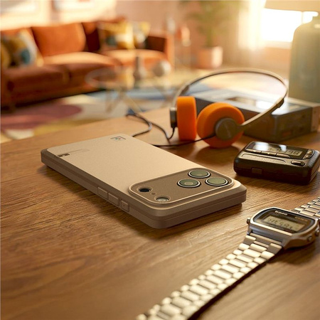 Spigen Classic LS MagSafe, stone - iPhone 17 Pro