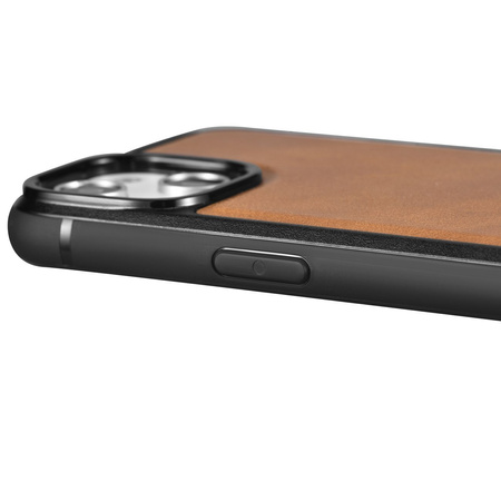 iCarer Leather Oil Wax etui pokryte naturalną skórą do iPhone 14 Plus (kompatybilne z MagSafe) brązowy (WMI14220719-TN)
