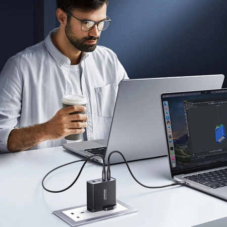 Ładowarka GaN UK Joyroom JR-TCG05UK 140W 3x USB-C USB-A + kabel USB-C / USB-C 240W 1.2m