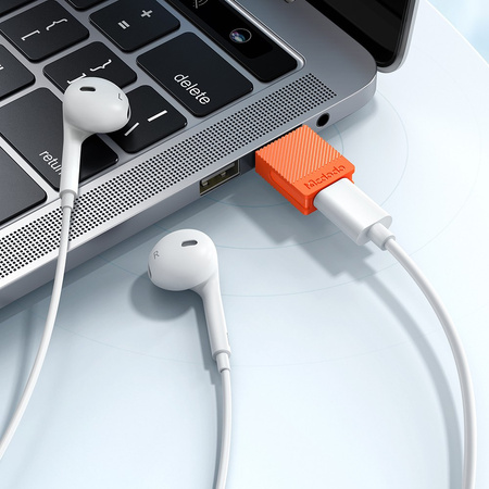 MCDODO ADAPTER PRZEJŚCIÓWKA USB-A 3.0 DO USB-C NA USB TYP C 3A 5GBPS OTG