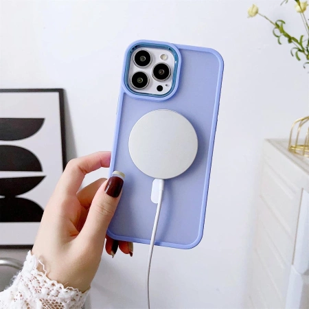 HURTEL MAGNETYCZNE ETUI Z DO MAGSAFE DO IPHONE 15 PRO Z MAGNETYCZNYM