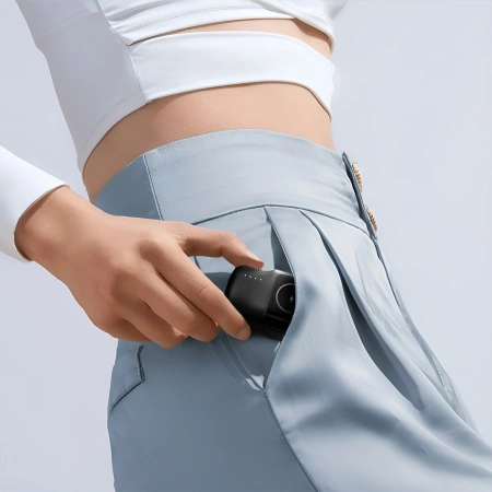 WOZINSKY MINI POWERBANK 5000MAH Z WBUADOWANYM KABLEM USB-C DO LIGHTNING 15W