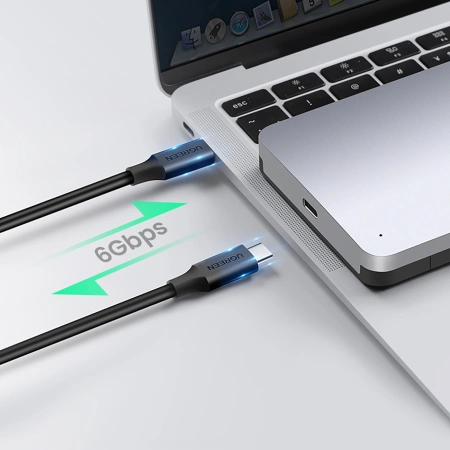 UGREEN KIESZEŃ NA DYSK 2,5'' SATA 3.0 6GBPS Z USB-C 0,5M DO DYSKÓW TWARDYCH
