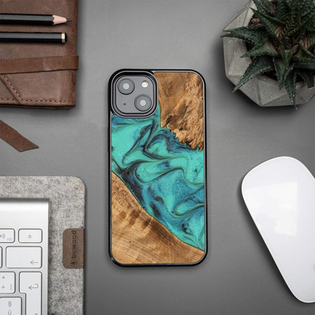 Etui z drewna i żywicy na iPhone 15 Plus Bewood Unique Turquoise - turkusowo-czarne