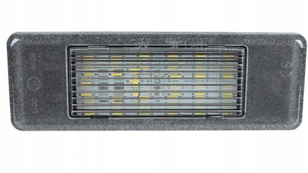 AUTOTUNE ZESTAW LAMPEK LED DO TABLICY DO NISSAN JUKE F15 NV200 EVALIA