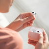 Etui Uniq Lino na AirPods 3 gen. Silicone - beżowe