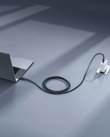 INNOSTYLE POWERFLEX ULTRA KABEL USB-C SZYBKIE ŁADOWANIE THUNDERBOLT 10GBPS 100W KEVLAR 2M CZARNY