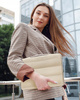 INNOSTYLE DAMSKA TORBA NA LAPTOPA 14 WODOODPORNA STRATUS SLEEVE BEŻOWA